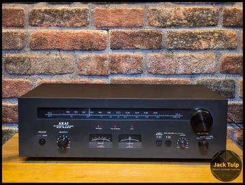 Akai AT-2400 Tuner  beschikbaar voor biedingen