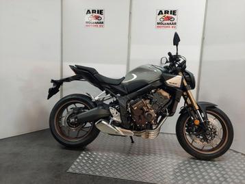 Honda CB 650 ABS E Clutch (bj 2024)  beschikbaar voor biedingen