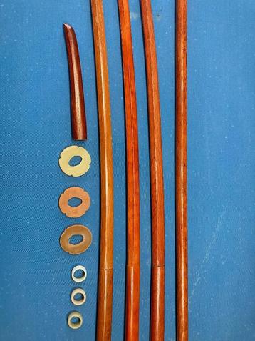 Bokken beschikbaar voor biedingen