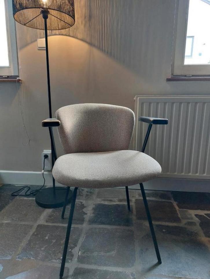 Beige, zwarte retro stoel, Huis en Inrichting, Stoelen, Gebruikt, Eén, Metaal, Stof, Overige kleuren, Ophalen of Verzenden