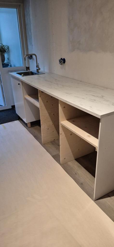 Aanrechtblad met spoelbak ( noodkeuken ), Huis en Inrichting, Keuken | Keukenelementen, Zo goed als nieuw, Minder dan 100 cm, 200 cm of meer