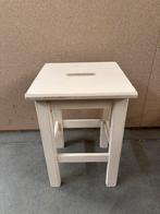 Brocante kruk, Huis en Inrichting, Krukjes, Studio Larilo, Zo goed als nieuw, Hout, Sportstraat 6 Kerkrade