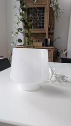 Witte retro glazen IKEA Tokeryd-lamp, Huis en Inrichting, Lampen | Tafellampen, Ophalen, Zo goed als nieuw, Minder dan 50 cm