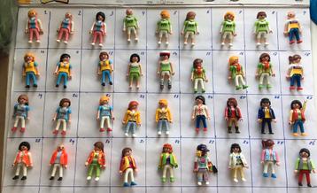 Playmobil losse poppetjes beschikbaar voor biedingen