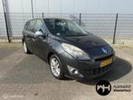 Renault Grand Scenic 1.4 TCe Celsium Airco Navi Trekhaak NWE, Voorwielaandrijving, 4 cilinders, Bedrijf, Handgeschakeld