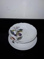 Limoge porseleinen fruittest met fruitdecor Citronella, Antiek en Kunst, Antiek | Servies los, Verzenden