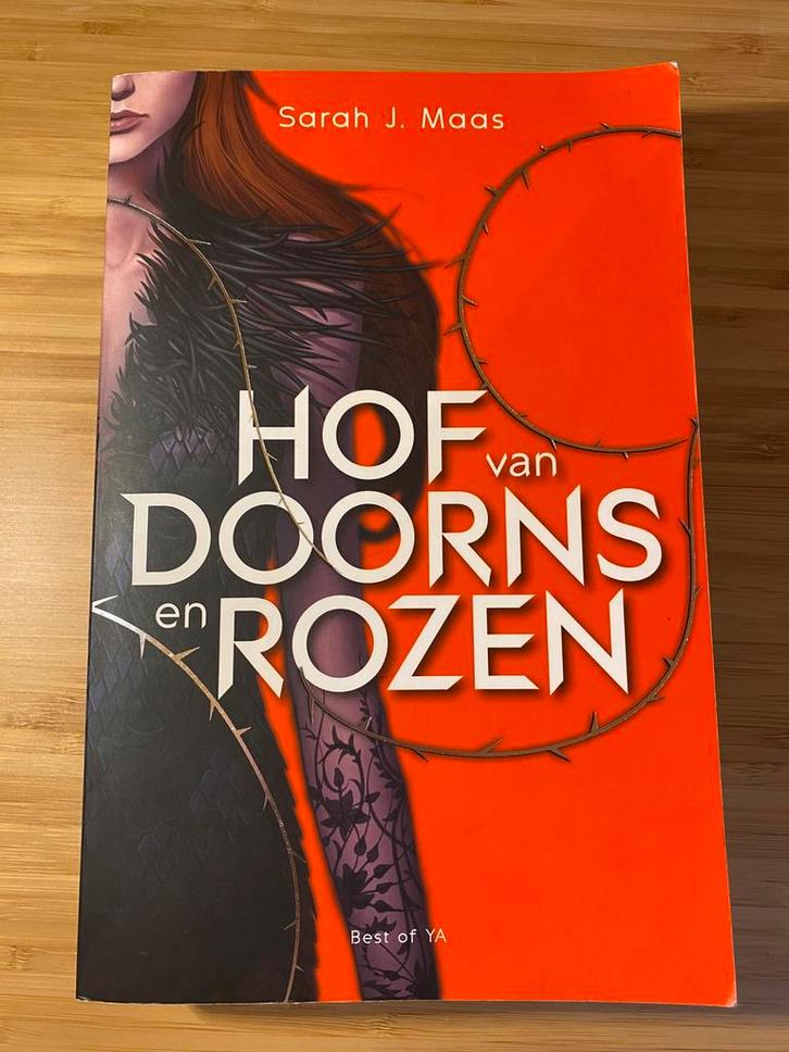 Hof van Doorns en Rozen - Sarah J. Maas (Nederlandstalig), Boeken, Fantasy, Zo goed als nieuw, Ophalen