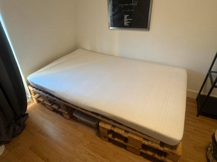 Bed 120x200, Huis en Inrichting, Slaapkamer | Bedden, Zo goed als nieuw, Twijfelaar, 120 cm, 200 cm, Hout, Ophalen