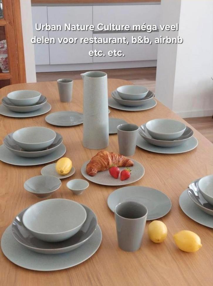 Urban Nature Culture Amsterdam servies, Huis en Inrichting, Keuken | Servies, Kop(pen) en/of Schotel(s), Overige stijlen, Verzenden