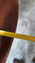 Engelse hangoor tafel, Ophalen