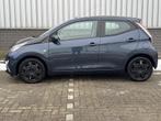 Toyota Aygo 1.0 VVT-i x-play Automaat | Airco | Dealer onder, Auto's, Stof, Gebruikt, Met garantie (alle), 3 cilinders