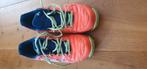 Asics hockey/korfbal veldschoenen maat 39., Sport en Fitness, Ophalen, Zo goed als nieuw, Schoenen