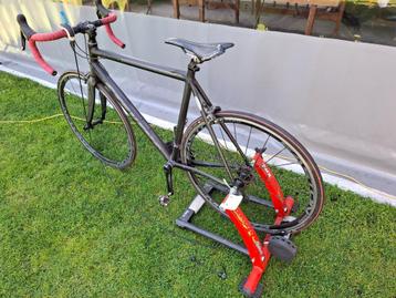 Tacx met Stevens Aspin racefiets beschikbaar voor biedingen