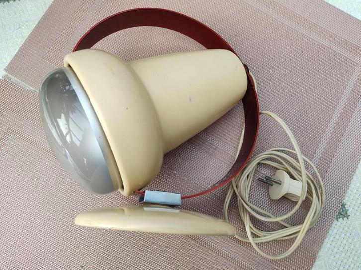 Fraaie oude Ultraviolet warmtelamp., Witgoed en Apparatuur, Persoonlijke-verzorgingsapparatuur, Hand- en Voetverzorging, Ophalen of Verzenden