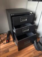 Metalen Archiefkast met Slot - Helmond, Huis en Inrichting, Kasten | Roldeurkasten en Archiefkasten, Minder dan 50 cm, Gebruikt