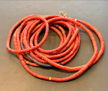 Vintage Nigeriaanse kralen - Rood & Blauw beschikbaar voor biedingen