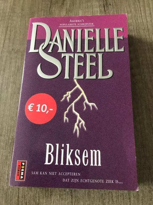 Danielle Steel - Bliksem, Boeken, Romans, Gelezen, Nederland, Ophalen of Verzenden