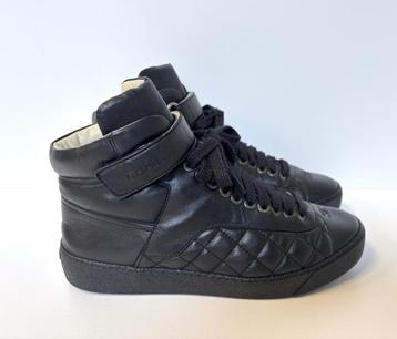 CHANEL black high top CC leer sneakers  Maat 38,5 beschikbaar voor biedingen