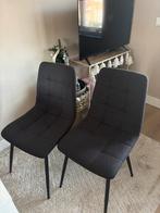 2 boucle stoelen, Ophalen, Zo goed als nieuw