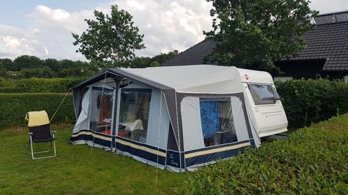 Burstner ventana advangarde 420tn, Caravans en Kamperen, Caravans, Particulier, tot en met 4, 750 - 1000 kg, Treinzit, Bürstner