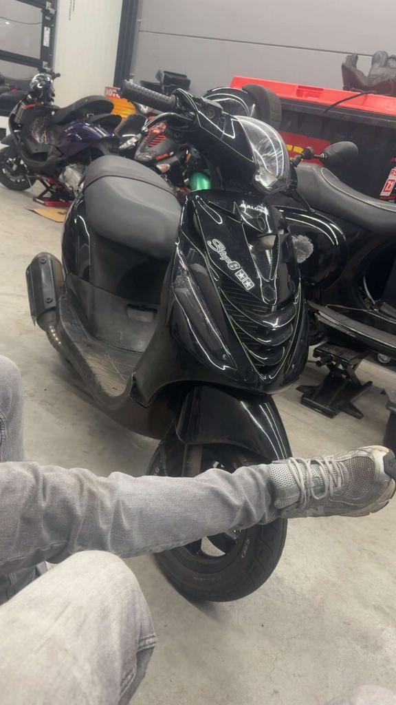 Zip 172lc 2023, Fietsen en Brommers, Scooters | Piaggio, Zo goed als nieuw, Zip, Tweetakt, Ophalen of Verzenden