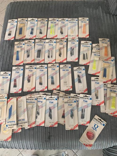 Grote partij unicorn shafts en flighs 535 stuks, Sport en Fitness, Darts, Nieuw, Overige typen, Verzenden