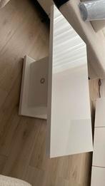Moderne witte tafel, Kunststof, Zo goed als nieuw, Minder dan 50 cm, Rechthoekig