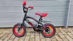 Kinderfiets 16 inch - Spirit Race zwart/rood met zijwieltjes, Fietsen en Brommers, Fietsen | Kinderfietsjes, Ophalen, Zijwieltjes