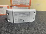 WiFi gestuurde kroonsteen Smart WiFi switch powered by TUYA, Ophalen of Verzenden, Nieuw