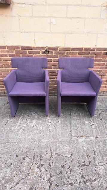 2 mooie paarse Artifort Key design stoelen Arnold Merckx  beschikbaar voor biedingen