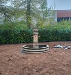 Antieklook Franse dorpsfontein ALL INN, Tuin en Terras, Waterpartijen en Fonteinen, Ophalen of Verzenden, Nieuw, Beton, Fontein