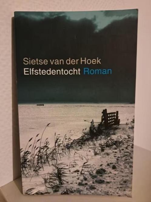 ELFSTEDENTOCHT (roman uit 1997) - Sietse van der Hoek, Boeken, Literatuur, Zo goed als nieuw, Nederland, Ophalen of Verzenden