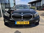 BMW 1-serie 118i 136PK M-SPORTLINE APPCARPLAY/LED/NAVI/ D-CO, 65 €/maand, Gebruikt, Zwart, Origineel Nederlands