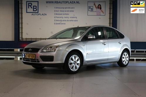 Ford Focus 1.6-16V / AC / NAP / NIEUWE APK ! !, Auto's, Ford, Bedrijf, Te koop, Focus, ABS, Airbags, Airconditioning, Boordcomputer