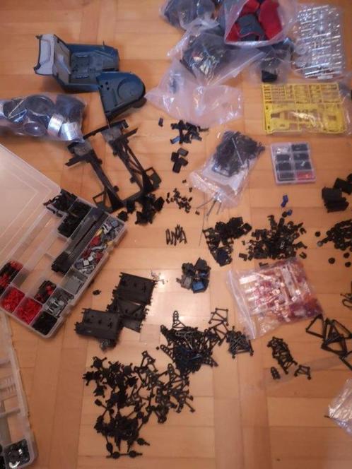 Reserveonderdelen en carrosseriedelen voor Pocher 1/8 F40, Hobby en Vrije tijd, Modelauto's | 1:5 tot 1:12, Zo goed als nieuw