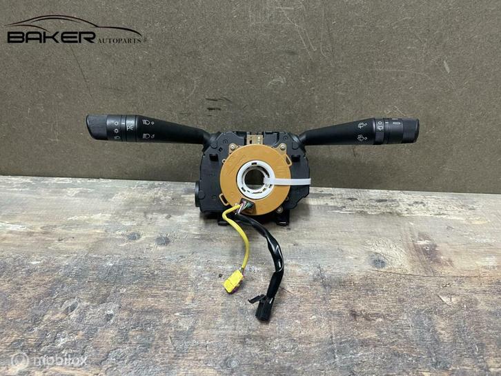 Combischakelaar stuurkolom Fiat Qubo 1.4 ('08-'16) 28425160, Auto-onderdelen, Dashboard en Schakelaars, Gebruikt, Ophalen of Verzenden
