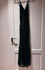 Nieuwe Feestjurk XS met kaartje, Kleding | Dames, Jurken, Li, Showpo, Nieuw, Li