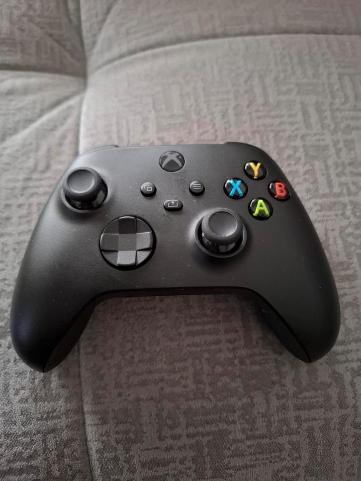 Xbox Controller - Perfect voor jouw games!, Spelcomputers en Games, Spelcomputers | Xbox | Accessoires, Zo goed als nieuw, Xbox One
