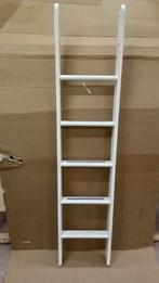 Zeer nette ladder / trap voor hoogslaper, Doe-het-zelf en Verbouw, Ladders en Trappen, Ophalen, Zo goed als nieuw, Ladder, Minder dan 2 meter
