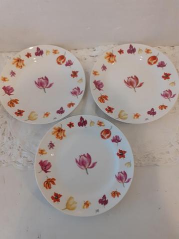 Janneke Brinkman - Tulips - 3 gebakbordjes beschikbaar voor biedingen