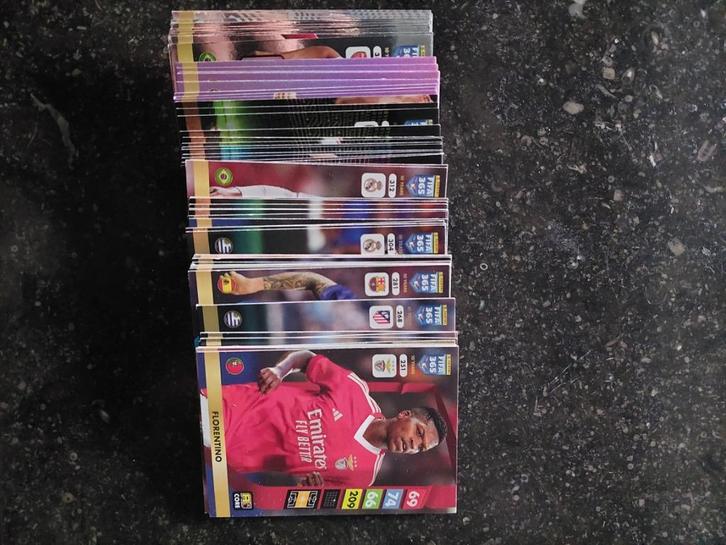 Fifa 365 adrenalyn voetbalplaatjes, Hobby en Vrije tijd, Verzamelkaartspellen | Overige, Nieuw, Losse kaart, Ophalen of Verzenden