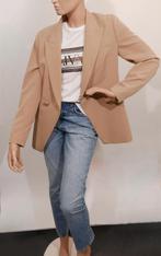 NIKKIE beige blazer maat 38 ZGAN, Maat 38/40 (M), Beige, Ophalen of Verzenden, Zo goed als nieuw