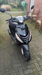 GEZOCHT: Piaggio Zip met WOK!, Fietsen en Brommers, Snorfietsen en Snorscooters, Ophalen, Zo goed als nieuw, Benzine, Piaggio