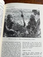 WO2 Amerikaans naslagwerk Radio Signal Corp in WW2 ETO PTO, Verzamelen, Militaria | Tweede Wereldoorlog, Amerika, Ophalen of Verzenden
