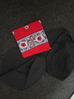 Twee zwarte boeren petjes met rode zakdoeken, Ophalen of Verzenden, Jongen of Meisje