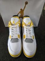 Air Jorden 4 Vivid Sulfur maat EU 44.5, Kleding | Heren, Schoenen, Overige kleuren, Nieuw, Ophalen of Verzenden, Sneakers of Gympen