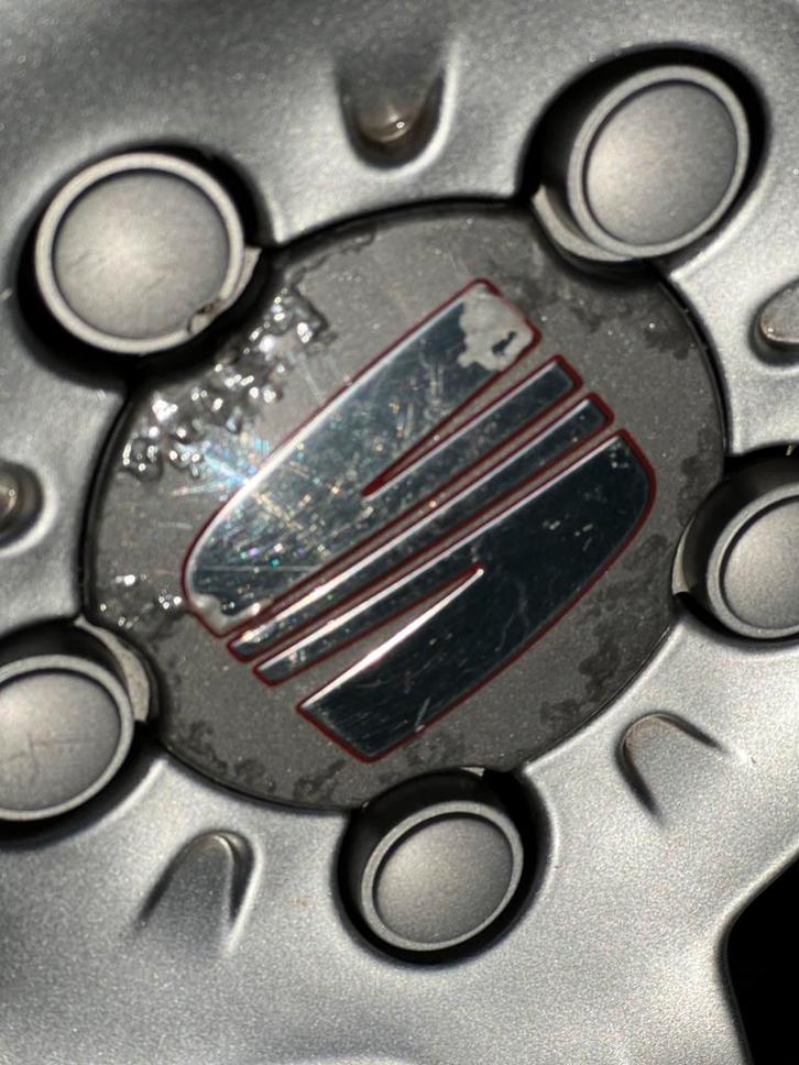 Seat altea wheelcaps, Auto diversen, Wieldoppen, Gebruikt, Ophalen