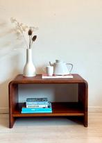 Vintage Deense sidetable / salontafel van teak. Jaren 60, Ophalen, 50 tot 100 cm, Vintage Deens, Zo goed als nieuw
