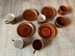 Vintage retro bruin servies keramiek kop en schotels mokken, Ophalen of Verzenden