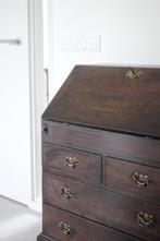 Engelse secretaire, Ophalen